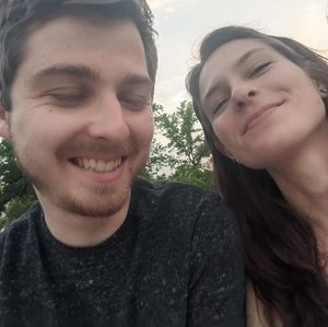 Meet your Posher, Caitlin